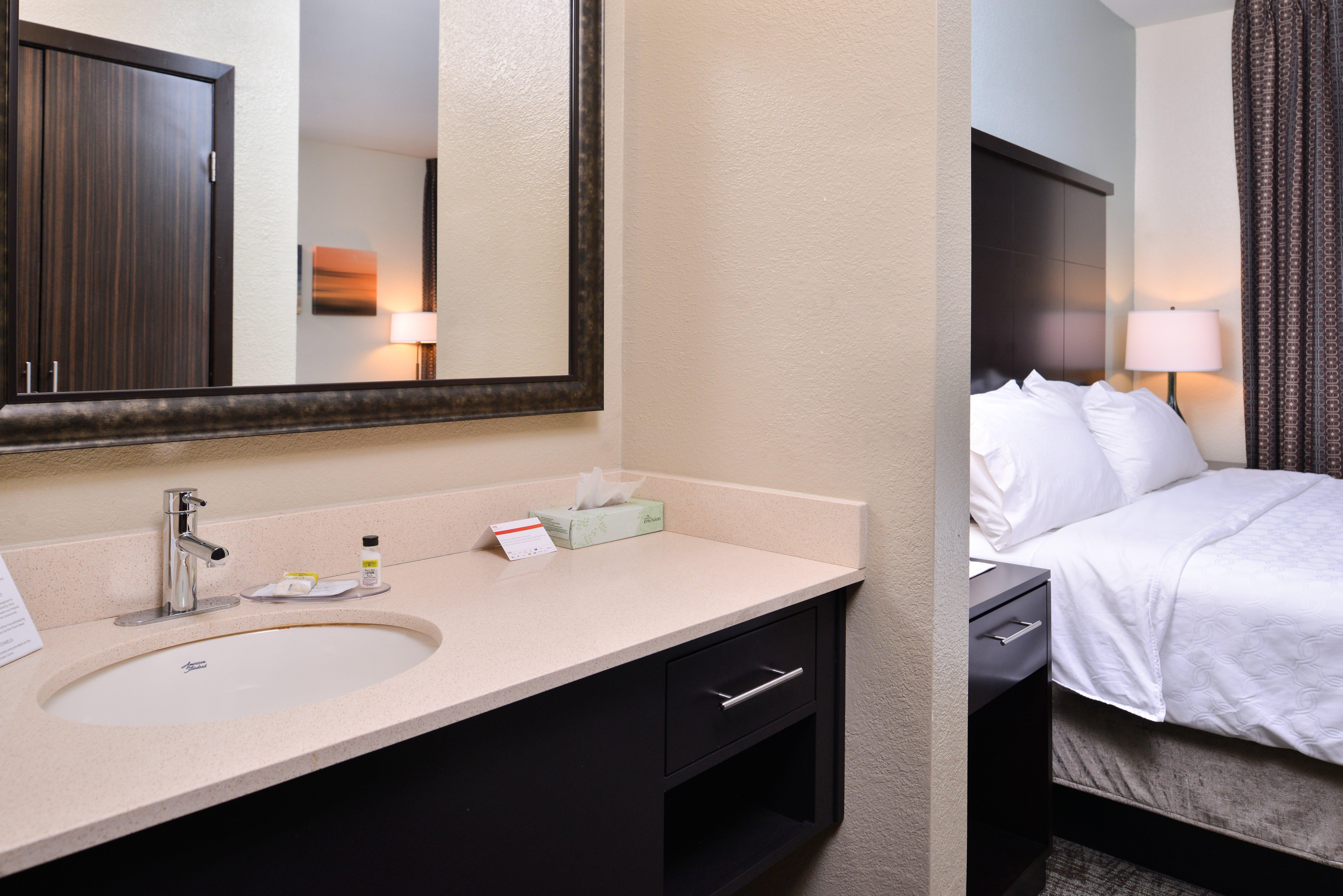 Staybridge Suites Wichita Falls By Ihg Exterior photo