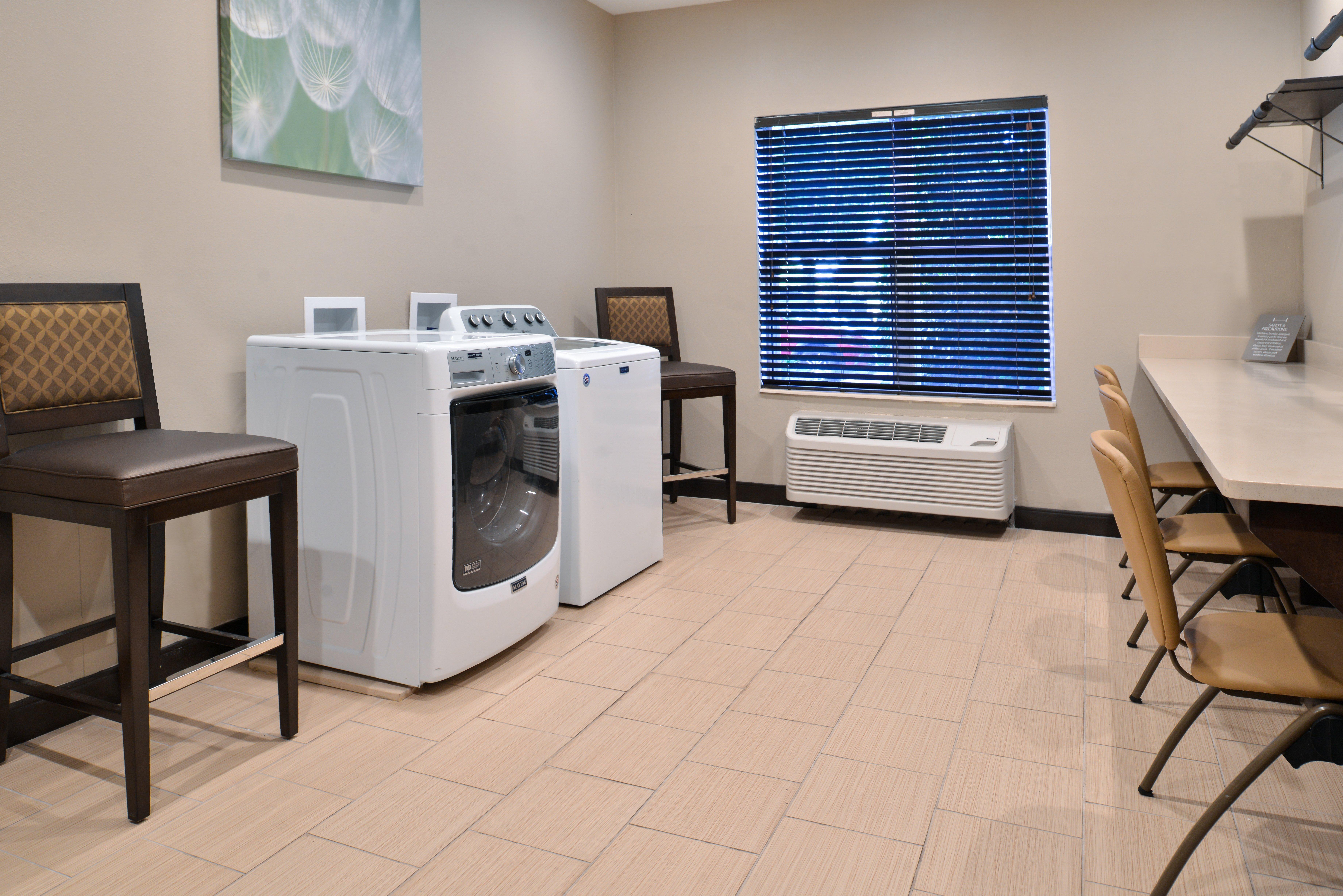 Staybridge Suites Wichita Falls By Ihg Exterior photo