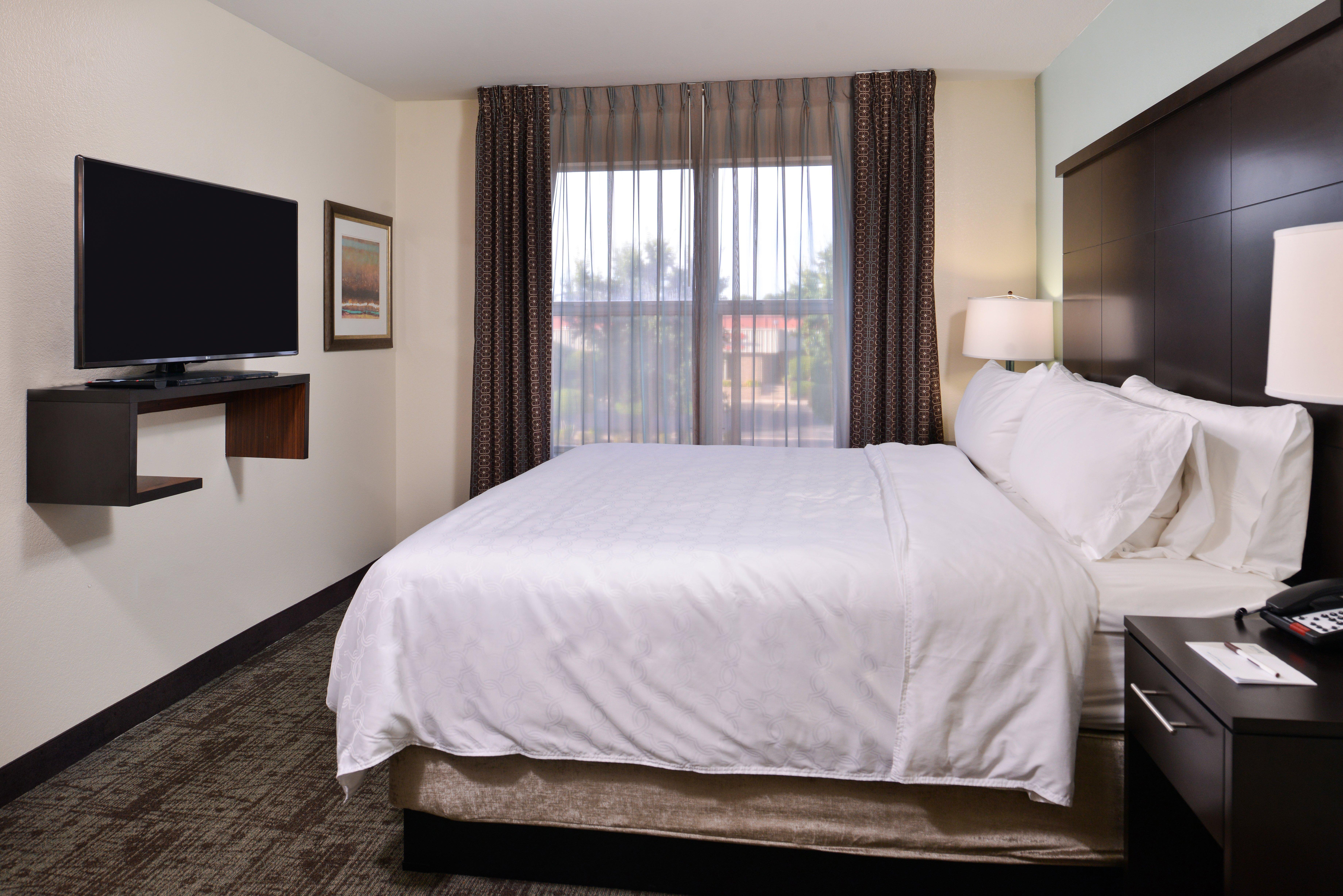 Staybridge Suites Wichita Falls By Ihg Exterior photo