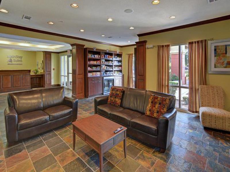 Staybridge Suites Wichita Falls By Ihg Exterior photo